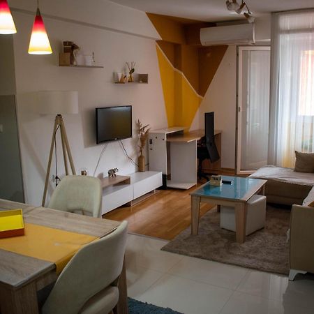 B&M Apartment 比托拉 外观 照片